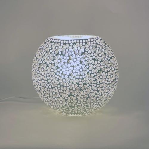 Lampada da tavolo in vetro mosaicata White Daisy